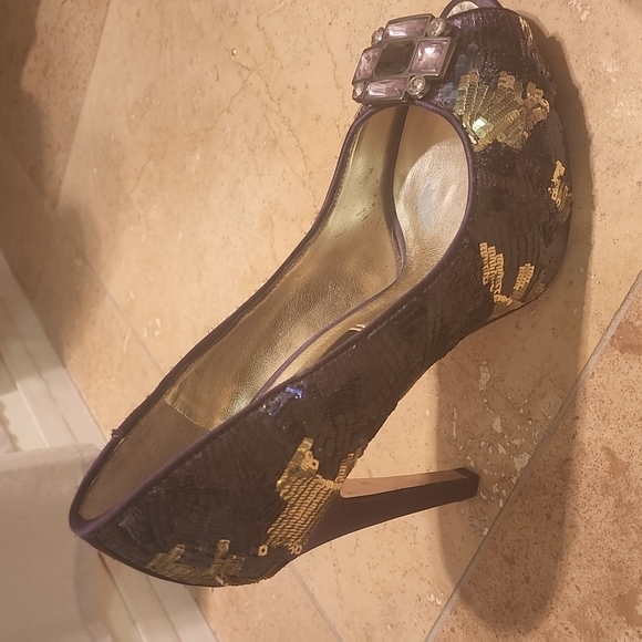 Glam Spike Heels by Nina of New York 5" High Heels 7.5 - Picture 6 of 8